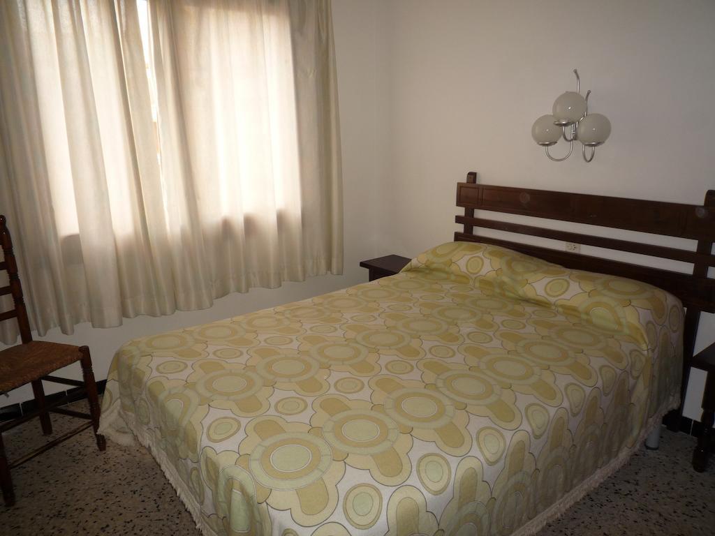 Villa Service - Apartamentos Aransol El Vendrell Quarto foto